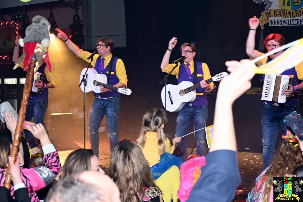 ../Images/6x11 Kaninefaaten Jubileumfeest 256.jpg